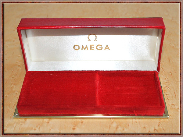 Omega - Etui